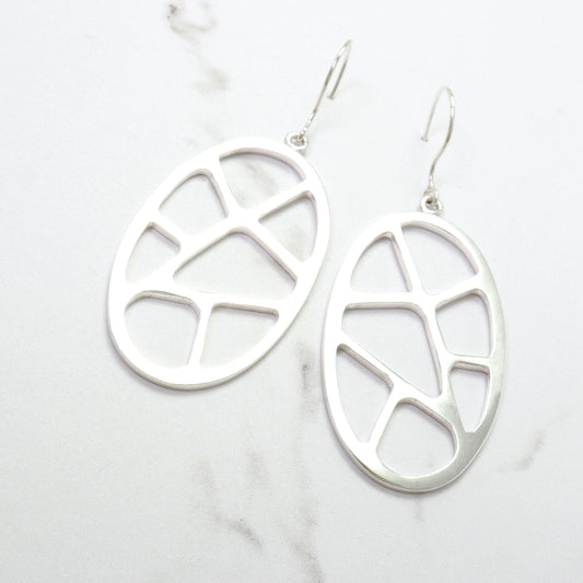 Cut Out Oval Dangle Earrings