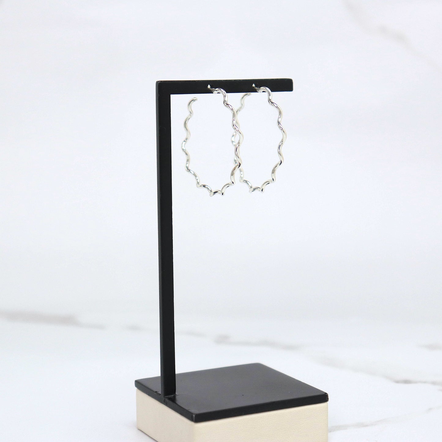 Valeria Antoinette Jewelry, Casual Elegance, Handmade done Highend, Twist earrings